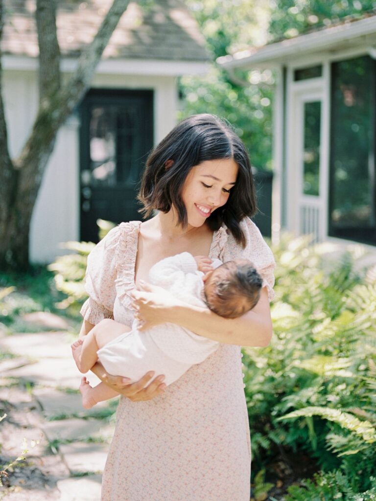 Courtney Houk is a Franklin TN motherhood photographer who captures the beautiful moments of motherhood