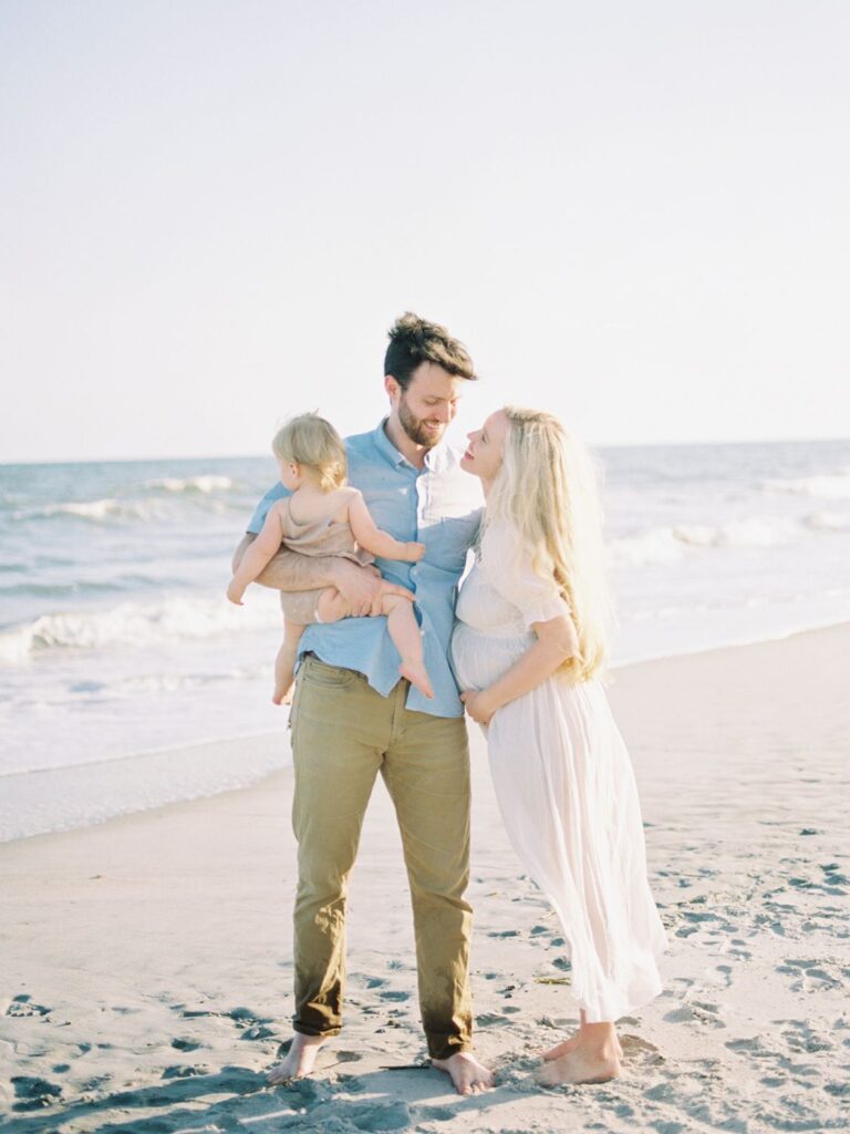 Courtney Houk, a Nashville maternity photographer, traveled for this Charleston beach maternity session